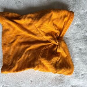 SHEIN Vibrant Orange Knit Top